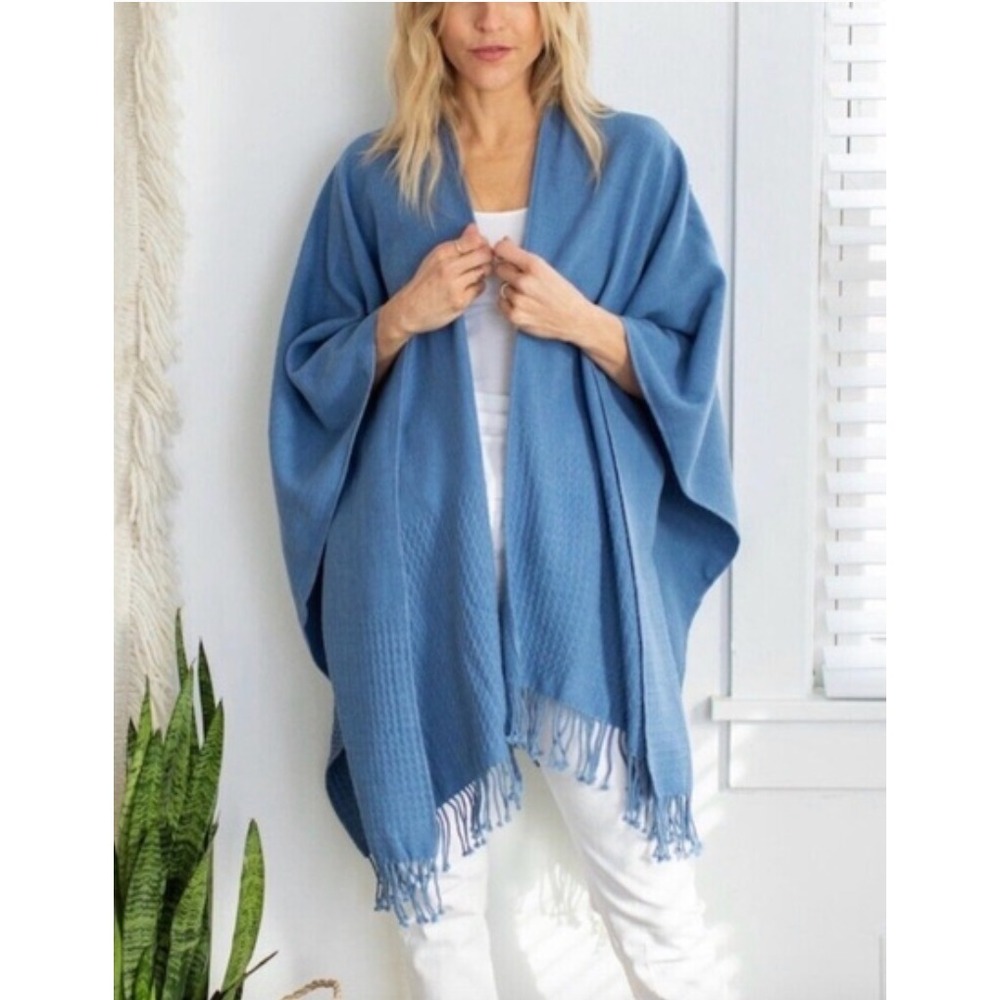 NEW Mer Sea Mersea Classic Travel Wrap Shawl Blue One Size